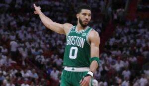 Les Celtics ne s'affolent pas face à la maladresse de Jayson Tatum